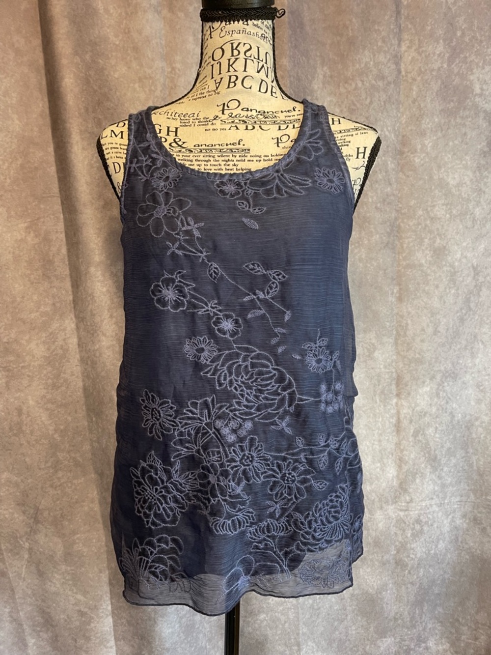Curations Sleeveless Navy Floral Embroidered Tank Top XS